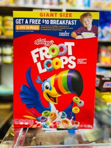 Kellogg’s Froot Loops cereal colorful fruity breakfast loops pack