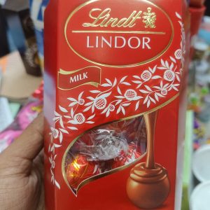 Lindt Lindor Milk chocolate truffles