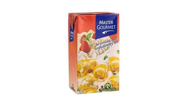 Master Gourmet Whipping Cream 1L for cakes and desserts