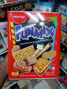 Munchys FunMix Assorted Biscuits 700g Pack